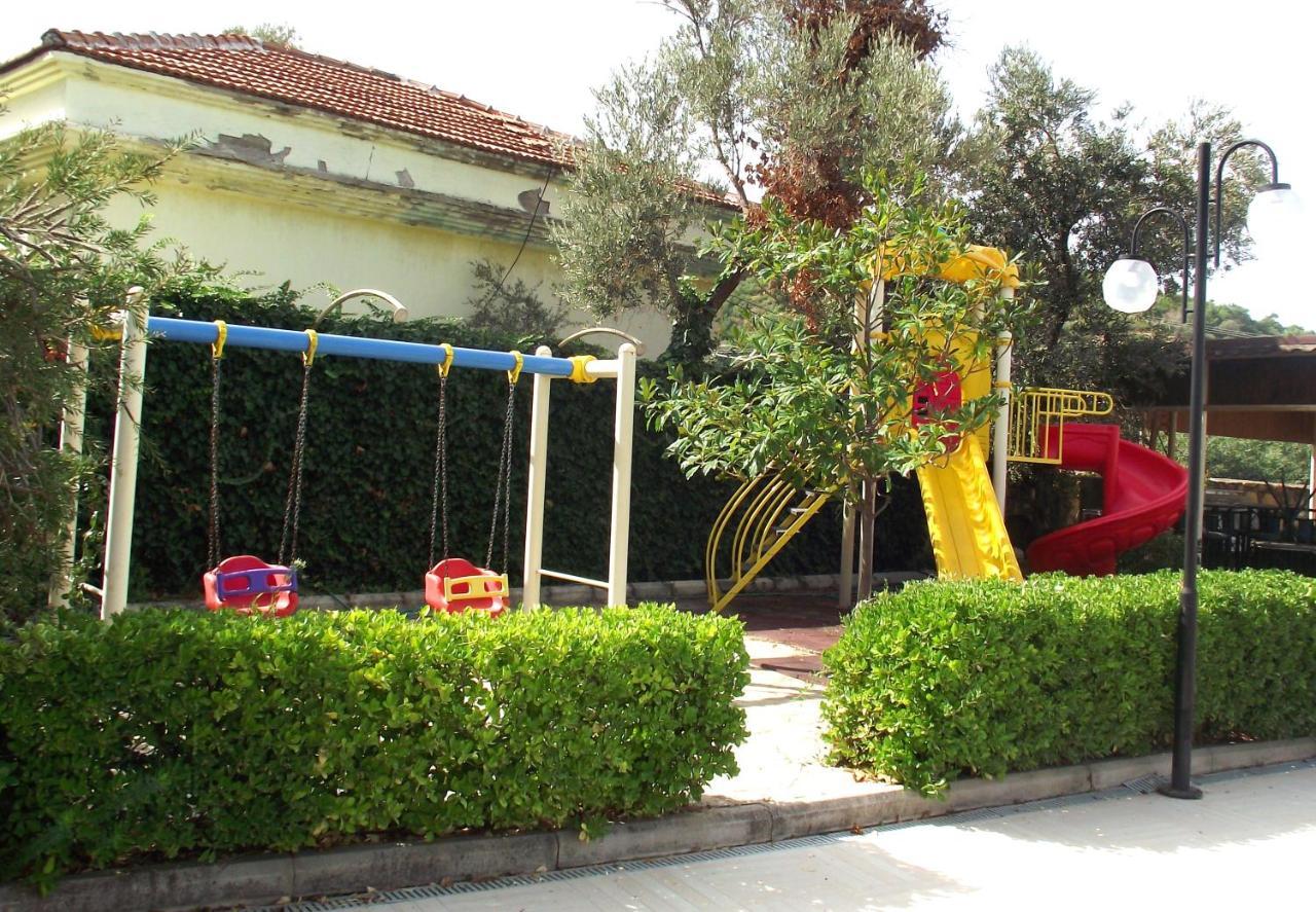 Alize Resort Hotel Yenifoca Exterior foto